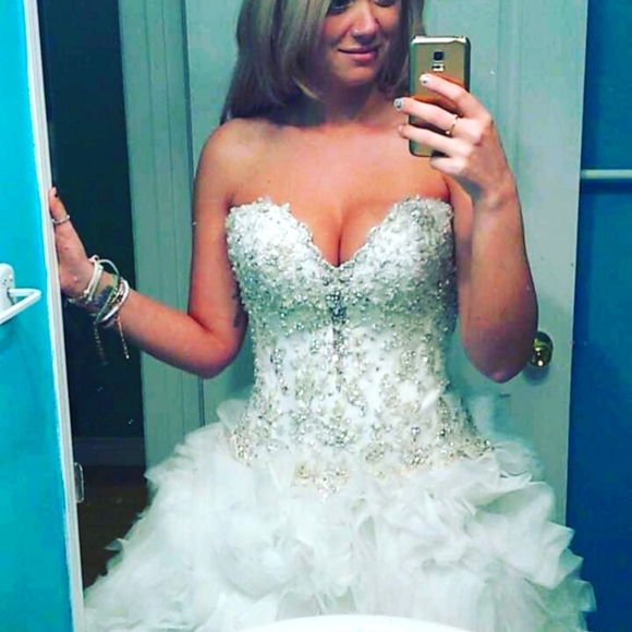 Allure c170 wedding dress - Picture 1 of 4